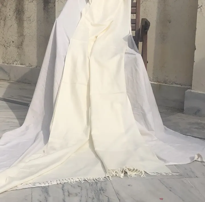 White%20Pearl-Hand%20made%20shawl%20men-swat%20woolen%20-%20Image%203