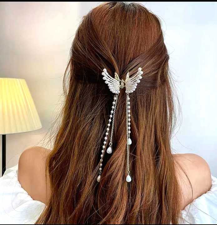 Butterfly Hair catcher with chains Clip Hollow Pearl Rhinestone Hair Grip Female Shark Clip Hair Clip Fashion Hair Ornaments for Girls & Women