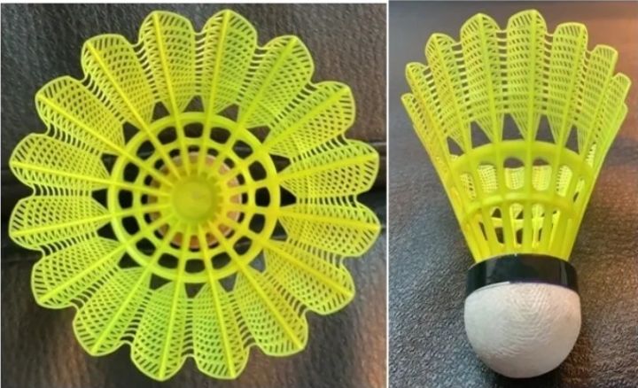 High-Quality%20Plastic%20Shuttlecocks%20for%20Badminton%20-%20Durable%20Nylon%20&%20Plastic%20Feathers%20-%20Pack%20of%2012%20-%20Image%203