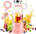 Mini Portable Juicer Blender. 