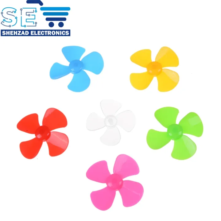 2/3PCS%20%203/4/7-Blade%20Plastic%20Propellers%20for%20Mini%20Fan%20&%20DIY%20Projects%20-%20Image%202