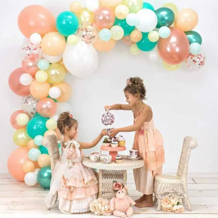 Balloon%20Arch%20Garland%20Decorating%20Strip%20Kit,%205%20Meter%20Balloon%20Tape%20Strips%20-%20Image%202