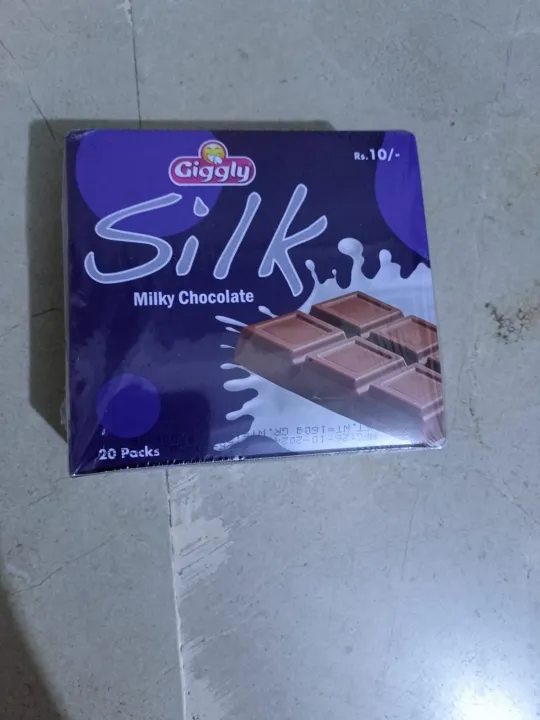 Silk%20Chocolate%2020%20Pec/Box%20-%20Image%203