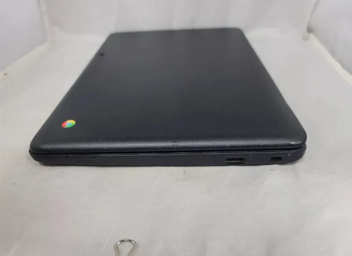 Lenovo%20N23%20ChromeBook%20%7C%204GB%20RAM%20%7C%2016GB%20Storage%20%7C%2011.6%C3%A2%E2%82%AC%C2%B3%20Display%20%7C%20Playstore%20-%20Image%204