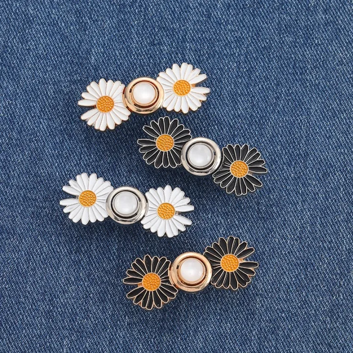 Small%20Simple%20Versatile%20Daisy%20Detachable%20Metal%20Snap%20Buttons%20Adjustable%20Sewing-Free%20Pants%20Waist%20Buckles%20DIY%20Clothing%20Accessories%20-%20Image%207