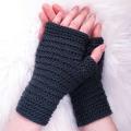 Figuresless Handmade Gloves. 