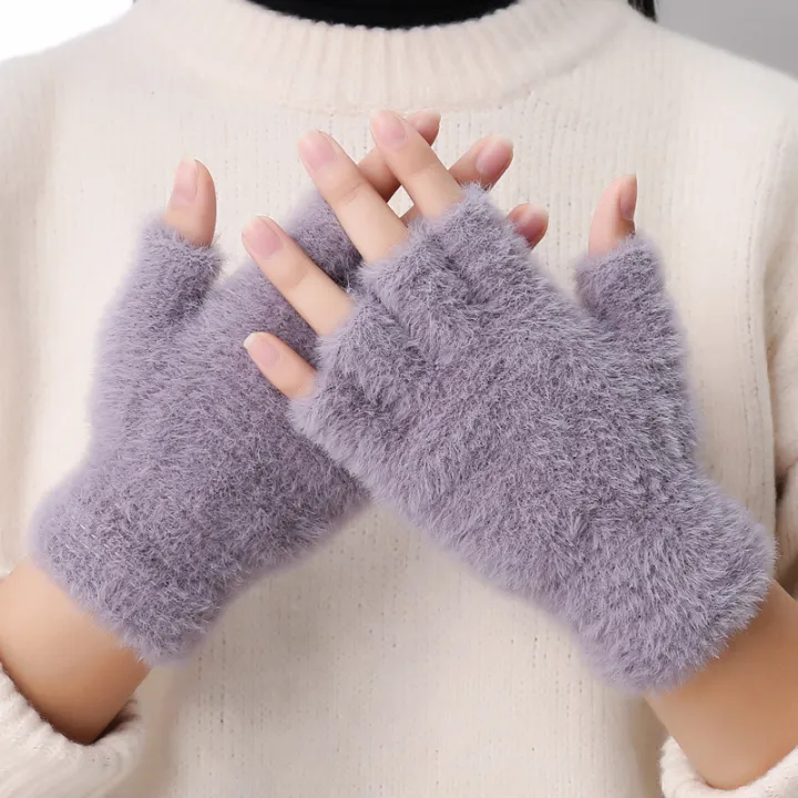 BIN-B%20Half%20Finger%20Gloves%20for%20Girls,%20Plush%20Fingerless%20Gloves%20in%20Multicolor%20%7C%20Good%20Quality%20&%20Warm%20Material%20%7C%20Women%20Lovely%20Winter%20Fingerless%20Thicken%20Warm%20Gloves-Girls%20Fashion%20Screen%20Fingerless%20Trendy%20woolen%20Gloves%20-%20Image%205
