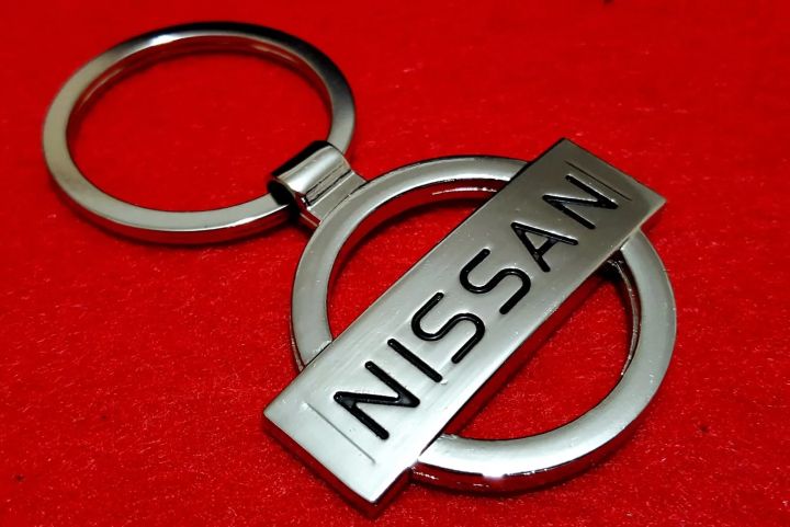nissan%20keychain%20full%20metal%20Key%20Chain%20keyring%20-%20Image%202