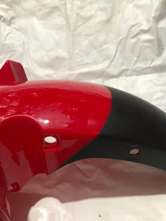 Fender%20Front%20CB-150%20F%20Plastic%20(Genine)/Front%20Mudguard%20CB150%20F%20(Red%20with%20Black%20and%20White%20stripes)%20-%20Image%204