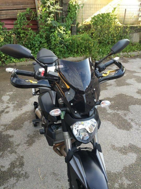 Motorcycle%20Aluminum%20Hand%20guard%20Protector%20Metal%20Handguards%20Handlebar%20Protection%20Windproof%20Hand%20Guard%20for%20YBR,%20YBRG,%20CB150,%20GS150,%20GR150%2022MM%2028MM%20-%20Image%203