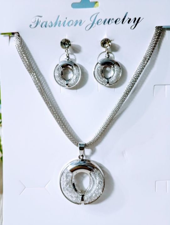 Elegant Metal Necklace & Earrings Set for Women – Stylish Designer Pendant Necklace - Necklace and Earrings