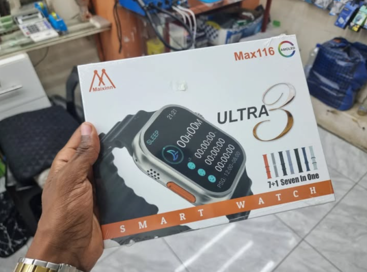 7%20in%201%20SmartWatch%20Ultra%20/%20T900%20Ultra%202%20Smart%20Watch%20/%20T10%20Ultra%202%20SmartWatch%20-%20%202.09%20Infinite%20Display%20-%2049MM%20Dial%20Size%20-%20Built-in%20Games%20-%20Bluetooth%20Calling%20-%20Crown%20Working%20-%20Image%204