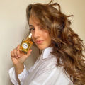 Honey Infused Hair Oil Finishing Shine Moisture Boosts Tame Frizz Overnight Treatment Essential Oil Hair Conditioner 20ml. 