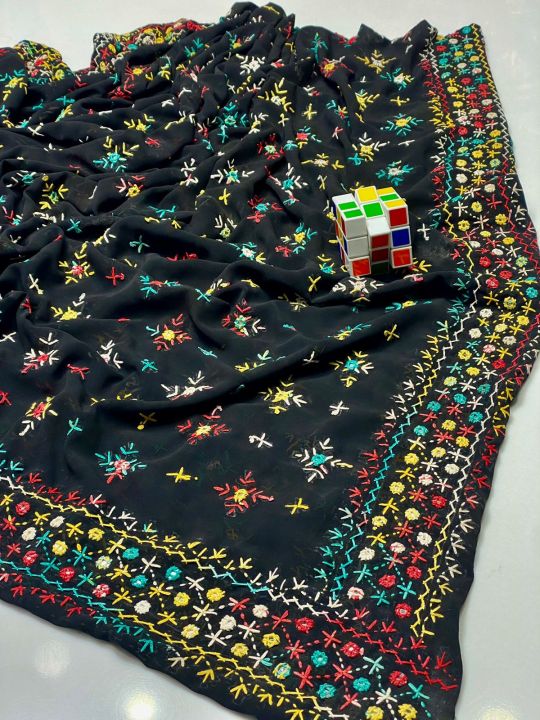 Multani%20Hand%20Made%20Embroidery%20Chadar%20-%20Image%203