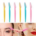 Tinkle Eyebrow Razor. 