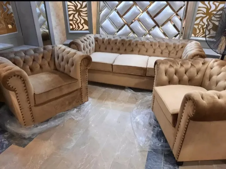 Sofa%205%20Seater%20Chaester%20Field%20Tufting%20%20Designed%20Golden%20%20Valvet%20Instalment%20furniture%20%20%20&%20Colour%20Can%20be%20Customized(3+1+1)%20-%20Image%202