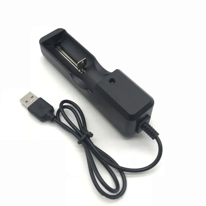 Universal USB smart charger 18650 lithium battery charger flashlight toy 26650 � 3.7V 4.2V lighting power bank