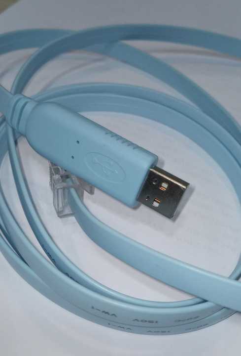 Cisco%20Console%20cable%20/%20DB9%20to%20RJ45%20/%20USB%20to%20RJ45%20-%20Image%206