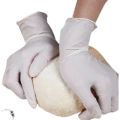 Food-grade safety and hygiene disposable rubber film transparent gloves for household thickening kitchen catering. 