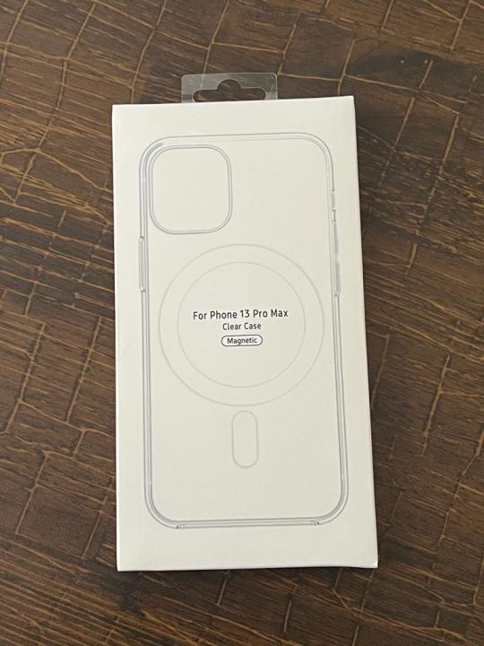 Apple%20iPhone%2013%20Pro%20Max%20Magnetic%20MagSafe%20Compatible%20Protective%20Clear%20TPU%20Transparent%20Case%20-%20Image%205