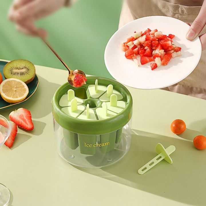8-Grid%20Reusable%20Popsicle%20Mold%20%E2%80%93%20DIY%20Ice%20Cream%20Maker%20Tray%20with%20Sticks,%20Non-Stick%20Ice%20Lolly%20Mould%20for%20Kids%20&%20Adults,%20Easy%20to%20Use%20&%20Clean%20-%20Image%209