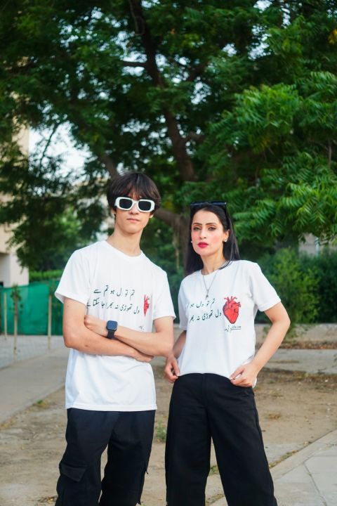 New%20Arrival%20Urdu%20Poetry%20T-shirt%20for%20Couples%20or%20Single%20Girl%20Or%20boy%20-%20Image%202