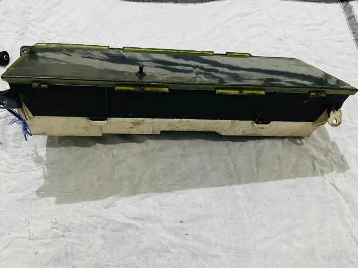 KE70%20Toyota%20Corolla%201980%20%20Speedometer%20RHD%20Genuine%20-%20Image%202