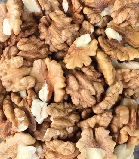 Premium%20Akhrot%20Girri%20VIP%20%E2%80%93%20Natural%20Walnut%20Kernels%20by%20Awami%20Dry%20Fruit%20Wholesale%20Merchant%20Jhelum%20%E2%80%93%20100%25%20Pure,%20Fresh%20&%20Crunchy%20%E2%80%93%20Rich%20in%20Omega-3%20&%20Protein%20%E2%80%93%20Best%20Dry%20Fruit%20for%20Brain,%20Heart%20&%20Health%20%E2%80%93%20500gm%20-%20Image%206