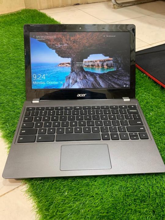 Acer 5th Generation Laptop 4GB Ram 128GB SSD Windows 10  11.6″ Display