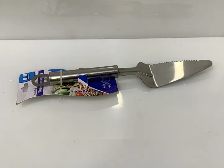 Pizza%20Cutter%20stainless%20steel%20-%20Image%202