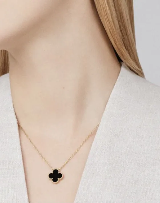 Trendy%20korean%20Vintage%20Lucky%20Four%20Leaf%20Clover%20Necklaces%20for%20girls,%20jewellery%20for%20girls/women,%20fashion%20luxury%20accessories,%20Pendant%20necklace%20Stainless%20Steel%20Jewelry%20Gift,%20Lucky%20Charm%20Necklace%20for%20girls%20by%20HACHEM%20MALL%20-%20Image%202