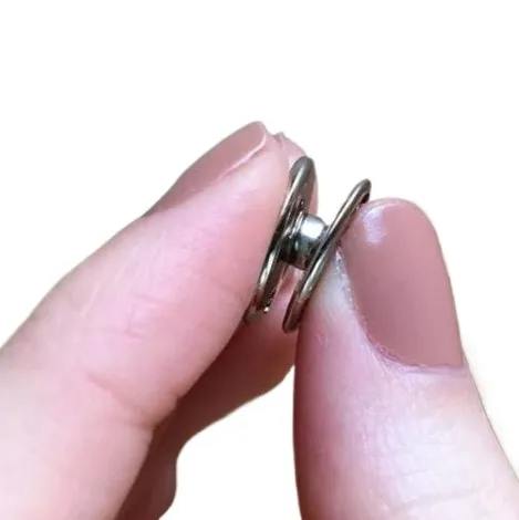 Metal%20Brass%20Tich%20Button%20for%20Clothes,%20Tailoring%20&%20Crafts%20%7C%20Durable%20Sew-On%20Snap%20Fasteners%20-%20Image%208