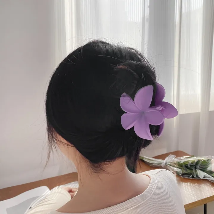 3%20Piece%20Flower%20Claw%20Clips%20Catchers%20Elegant%20Large%20Floral%20Flower%20Design%20for%20Women%20&%20Girls%20%E2%80%93%20Claw%20Clips%20for%20Girl%20%7C%20Colorful%20Floral%20Hair%20Accessories%20for%20Thick%20&%20Thin%20Hair%20Frosted%20Finish%E2%80%93%20Stylish%20Trendy%20Hair%20Clips%20(1,%203,%20or%206%20Pack)%20-%20Image%205