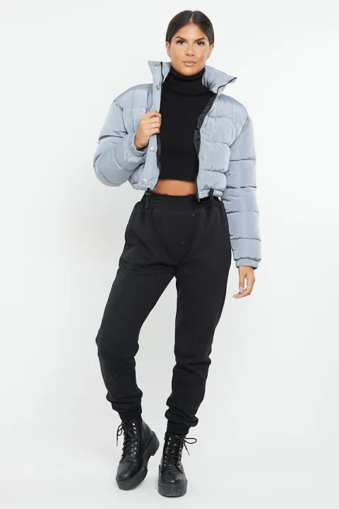 Women's%20Padded%20Crop%20Puffer%20Jacket%20%E2%80%93%20Warm%20and%20Stylish%20Winter%20Wear%20-%20Image%207