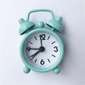 Metal Alarm Clock Small Cute Portable Mini Clock Double Bell Electronic Desk Clock for Kids Room Home Decoration Timekeeping Wake-up Alarm Gift Item. 