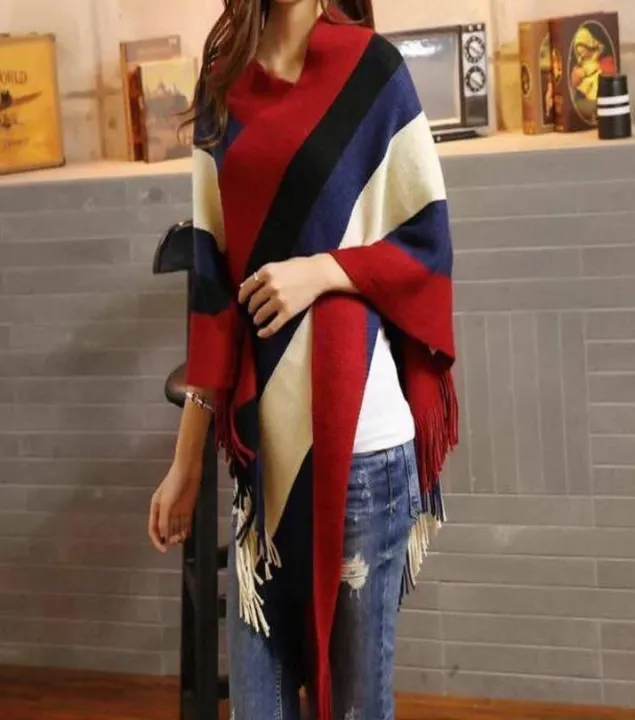 Multicolour%20Fleece%20Poncho%20For%20Women%20-%20Image%203