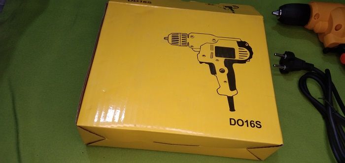 Imported%20220v%20380%20Watt%20Corded%20Drill%20Machine%20For%20Wood%20and%20Iron%20Work%20-%20Image%204