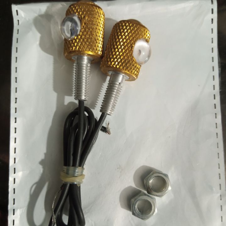 Mini%20led%20indicators%20for%20bike%20(1pair)/Small%20indicators%20use%20as%20a%20number%20plate%20indicators%20for%2070cc%20&125%20-%20Image%203
