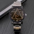 Online Sale Black Stainless Steel Crystal Wrist Watch Simple Quartz Watch Men Women. 