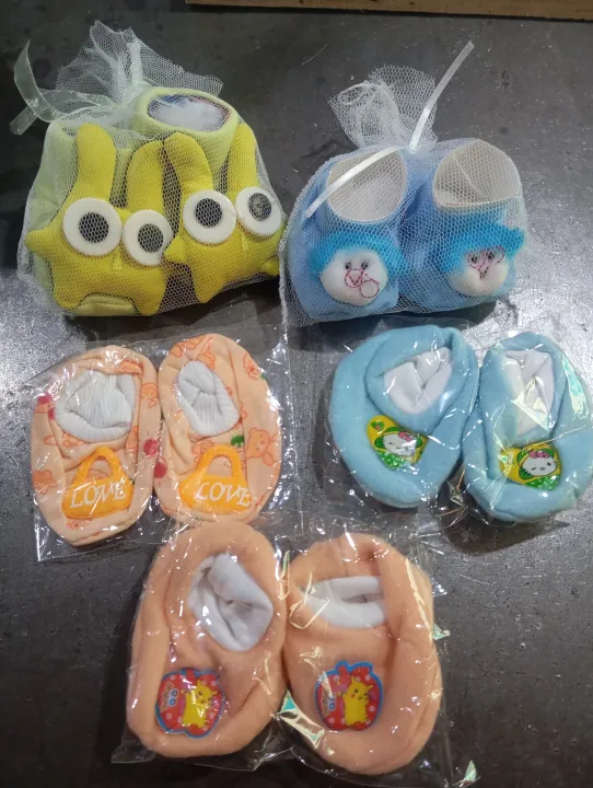 Pack%20of%205%20-%20Baby%202%20in%201%20Socks%20Shoes%20/%20kids%20Toddlers%20Booties%200%20-%2012%20month%20-%20Multicolour%20-%20Image%203