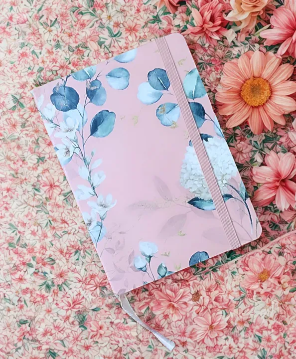 Premium%20A6%20Notebook%20with%20Elastic%20Band%20%7C%20Notebook%20Diary%20for%20School,%20Office,%20Business,%20University%20%7C%20Notebooks%20for%20Girls,%20Boys%20%7C%20Card%20Cover%20Binding%20%7C%20Imported%20Small%20Size%20Notebooks%20with%2080%20gm%20High%20Quality%20Paper%20(A6-14.5%20x%2010.4%20x%201.4%20cm)%20(320%20Pages,160%20Sheets)%20-%20Image%206