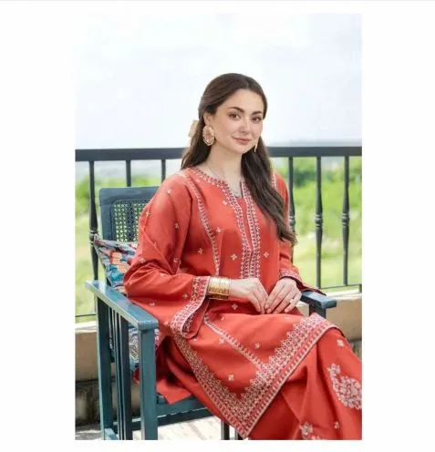 Rust%20Livia%20-%202pc%20-%20Dress%20for%20Women%20-%20Lawn%20-%20Dress%20for%20girls%20-%20Stitched%20Ready%20to%20wear%20-%20Shirt%20+%20Bottom%20-%20Chaudhry%20Arts%20-%20Image%204