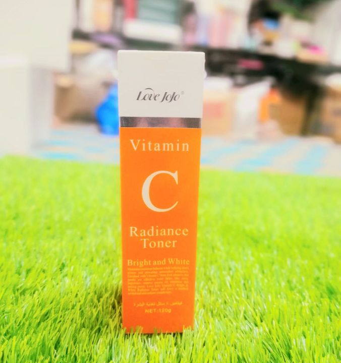 Love JoJo Vitamin C face Radiance Toner, White & Bright 120g