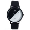 Stylish Round Dial Smooth Leather Straps Casual Watch Stylish Analog Watch for Boys Men. 