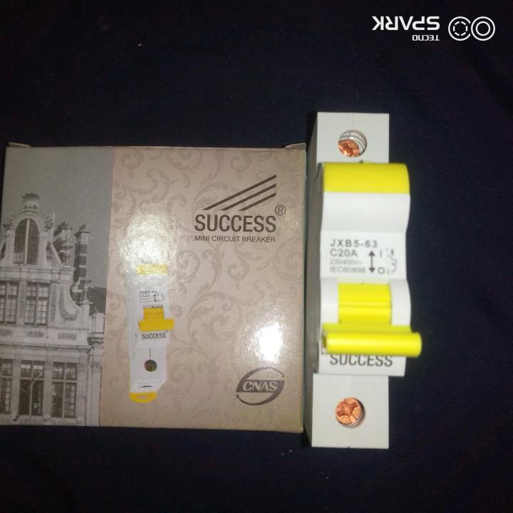 Single Pole Circuit Breaker 20A