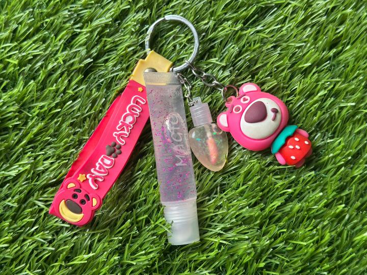 3%20in%201-Travel-Friendly%20Beauty%20Keychain%20Set%20for%20Girls%20%20%E2%80%93%20Lip%20Gloss,%20Tint,%20Hand%20Cream%20%E2%80%93%20Portable%20Girlish%20Keychain%20Kit%20Adds%20Style%20to%20Your%20Keys%20or%20Bag%E2%80%93%20Ideal%20Gift%20for%20Girls%20%7C%20Pocket%20Skincare%20Kit%20%7C%20Travel%20Must-Have%20-%20Image%207