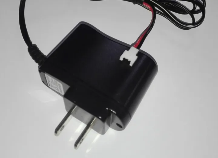 Drone%20Battery%20Charger%20for%203.7v%20Lipo%20Battery%20-%20White%20Connector%20220v%20Input%20-%20Image%203