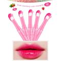 Pink Magic Strawberry Lip Balm Color Transforming Lip Balm pink your lips (1 pc). 