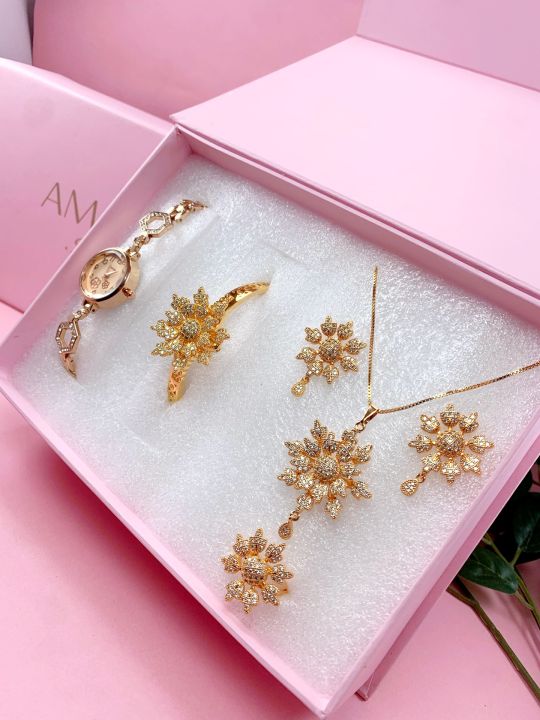 5%20Piece%20Luxury%20Gold-Plated%20Floral%20Jewelry%20Set%20with%20Luxury%20Watch,%20Earring,%20Necklace,%20Ring,%20Bracelet%20and%20Gift%20Box%20-%20Image%202