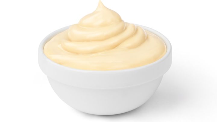 Mayo%20Dressing%20Family%20Pack%20-%201%20Kg%20Pouch%20Packing%20-%20Image%205